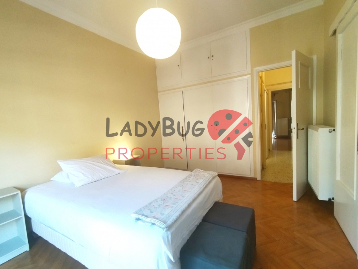 property-img
