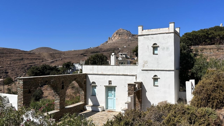 property-img