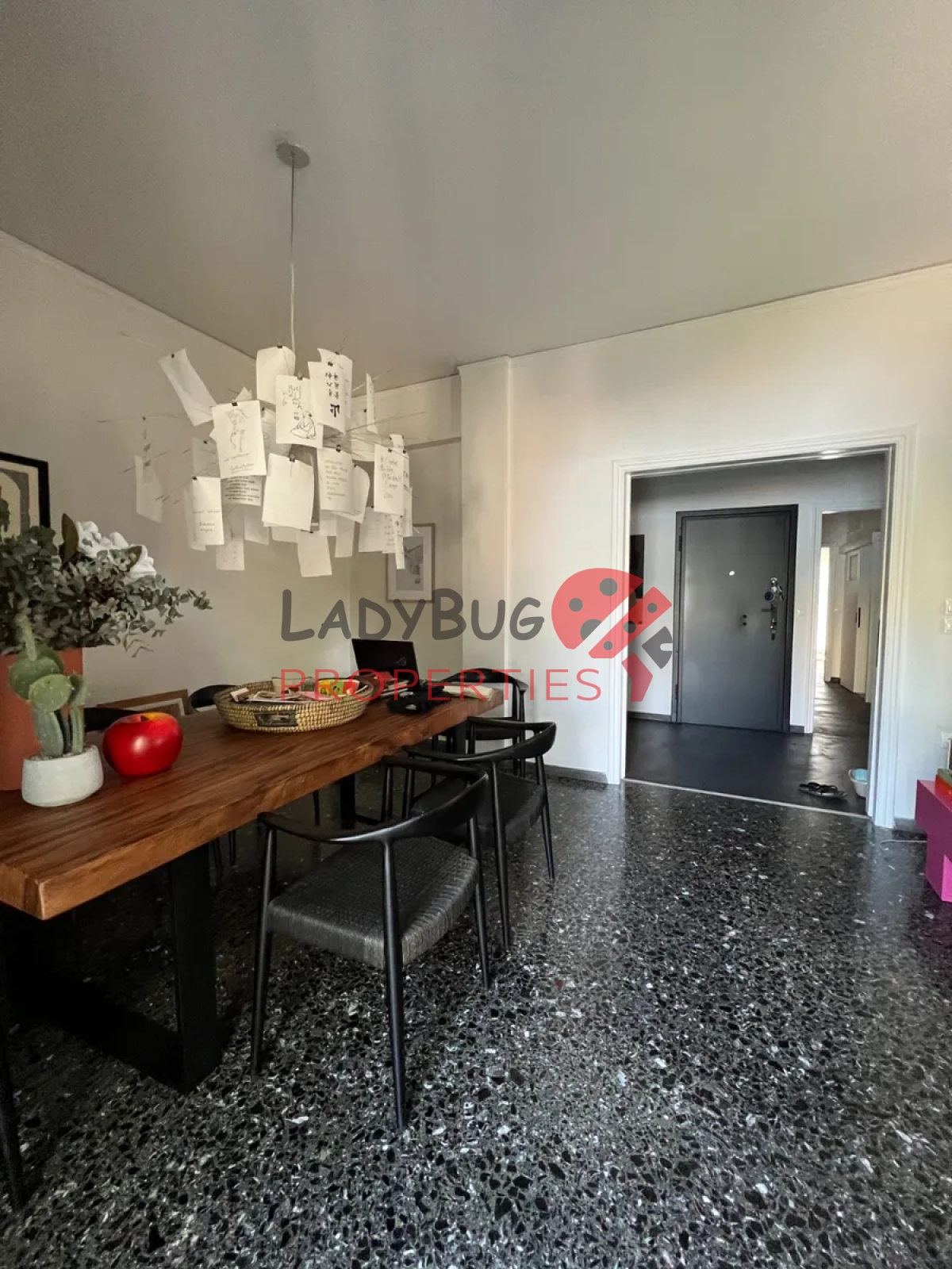 property-img